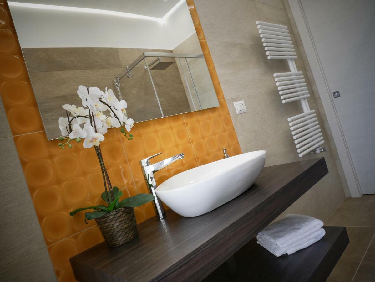 Denza Apartments Castellammare di Stabia Kültér fotó